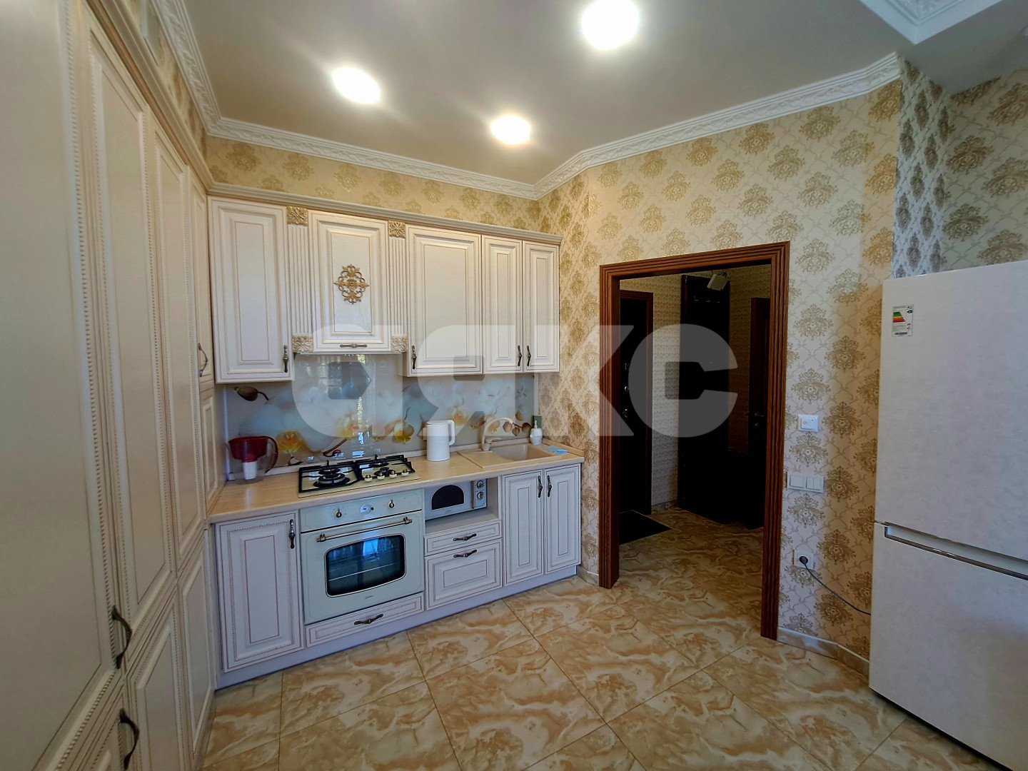 Фото №6: 2-комнатная квартира 44&nbsp;м², 2/10&nbsp;эт. - Сочи, Адлерский, Центральный, ж/р Адлер, ул. Белорусская, 20