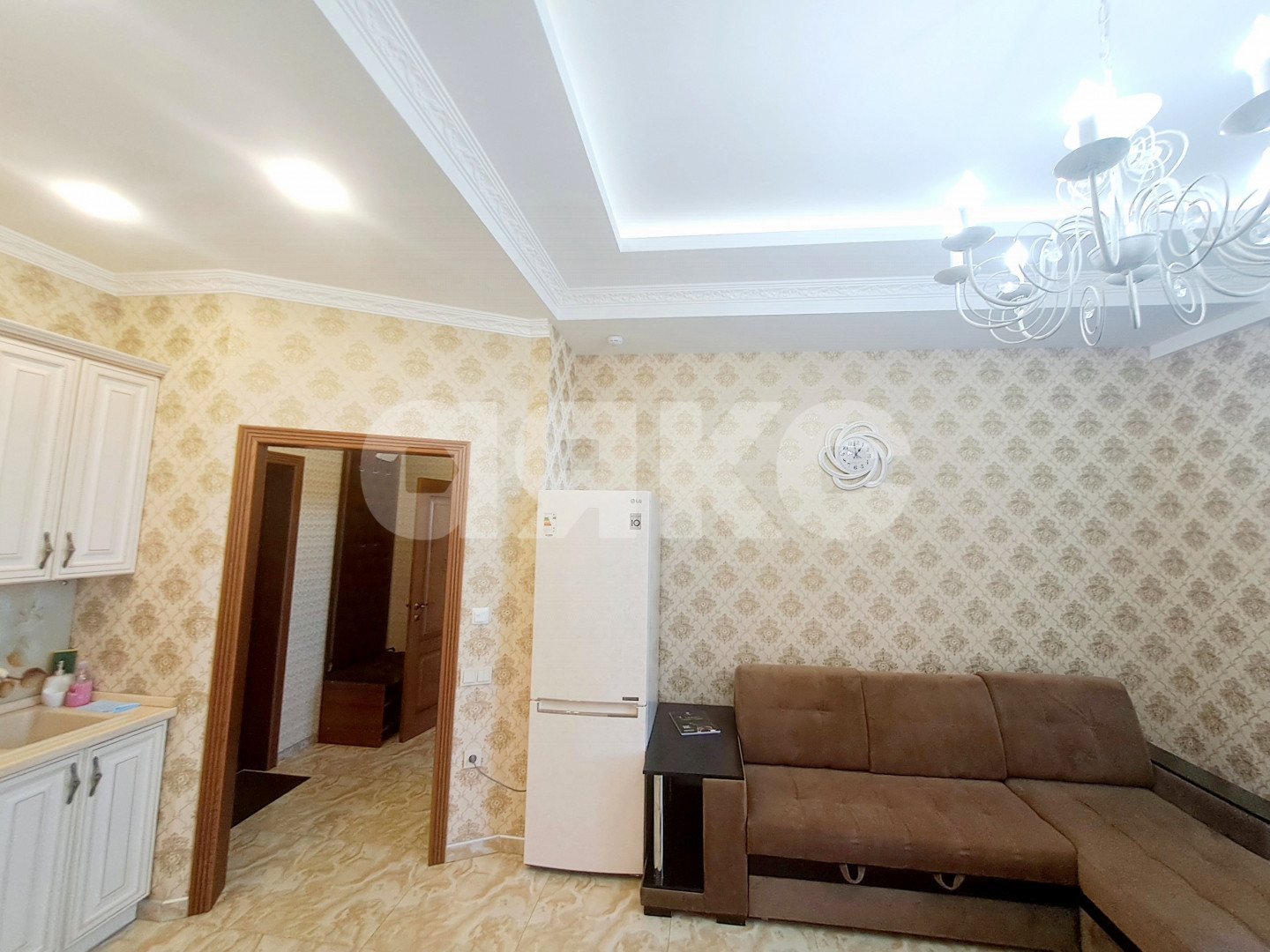 Фото №10: 2-комнатная квартира 44&nbsp;м², 2/10&nbsp;эт. - Сочи, Адлерский, Центральный, ж/р Адлер, ул. Белорусская, 20