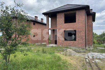 Фото №1: Дом 154&nbsp;м², 2&nbsp;эт. - Горячий Ключ, мкр. Развилка, ул. Лизы Чайкиной