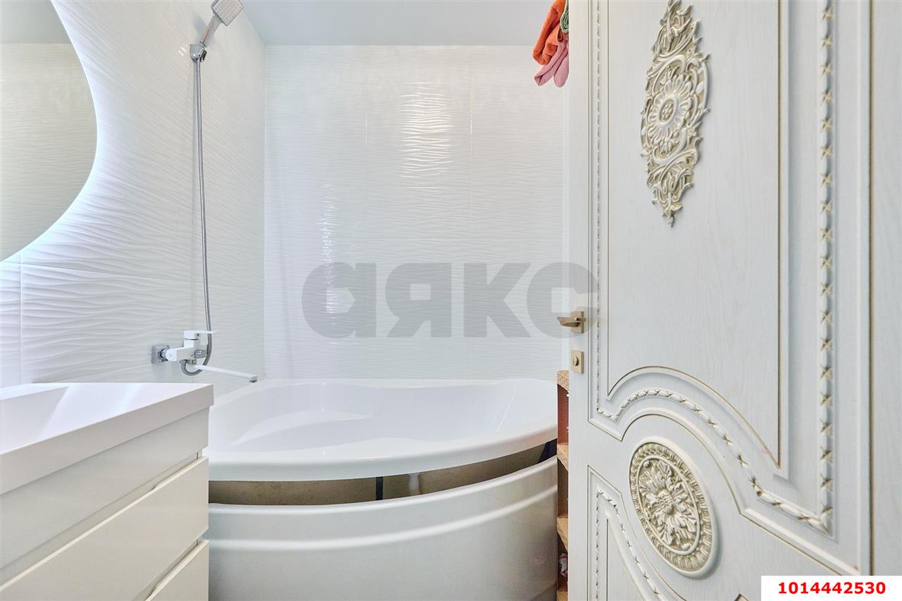 Фото №16: 2-комнатная квартира 62&nbsp;м², 3/19&nbsp;эт. - Краснодар, Прикубанский внутригородской округ, мкр. жилой комплекс Новелла, ул. Питерская, 40