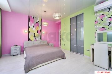 Фото №1: 3-комнатная квартира 82 м², 2/4 эт. - Краснодар, мкр. Центральный, ул. Гоголя, 41