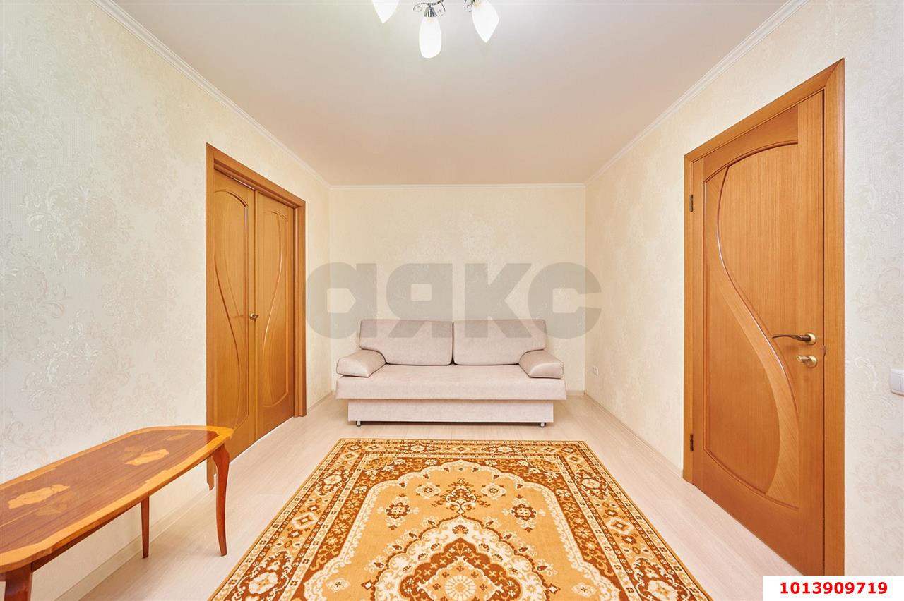 Фото №7: 3-комнатная квартира 80&nbsp;м², 1/2&nbsp;эт. - Берёзовый, Прикубанский внутригородской округ, п. Лекраспром, ул. Археолога Веселовского, 22/1
