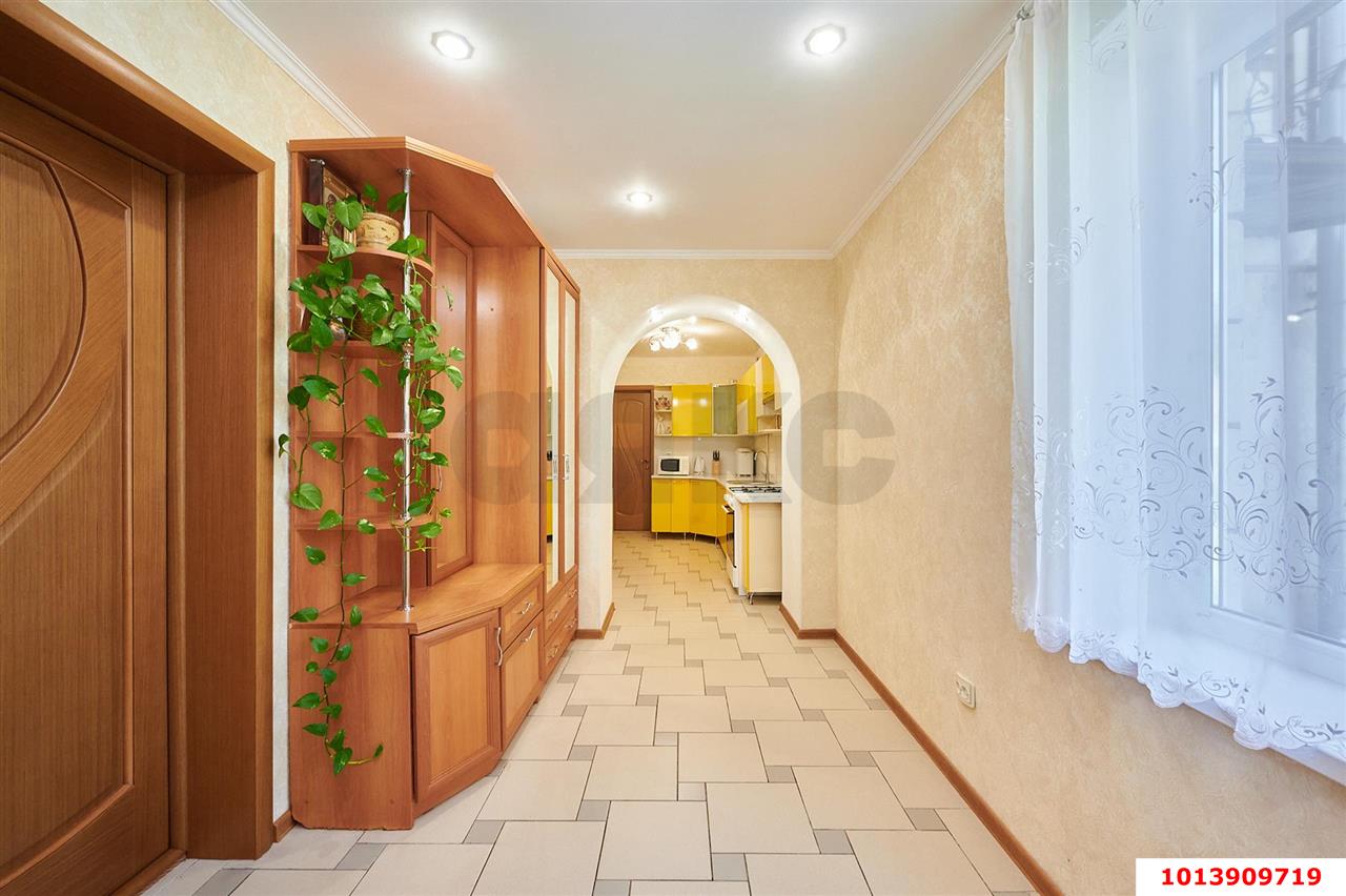 Фото №11: 3-комнатная квартира 80&nbsp;м², 1/2&nbsp;эт. - Берёзовый, Прикубанский внутригородской округ, п. Лекраспром, ул. Археолога Веселовского, 22/1