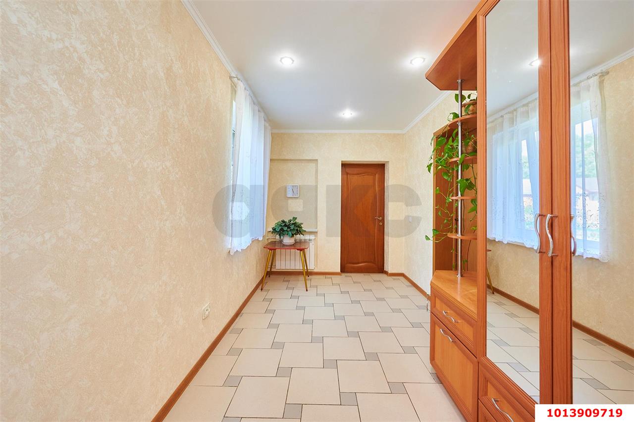 Фото №13: 3-комнатная квартира 80&nbsp;м², 1/2&nbsp;эт. - Берёзовый, Прикубанский внутригородской округ, п. Лекраспром, ул. Археолога Веселовского, 22/1