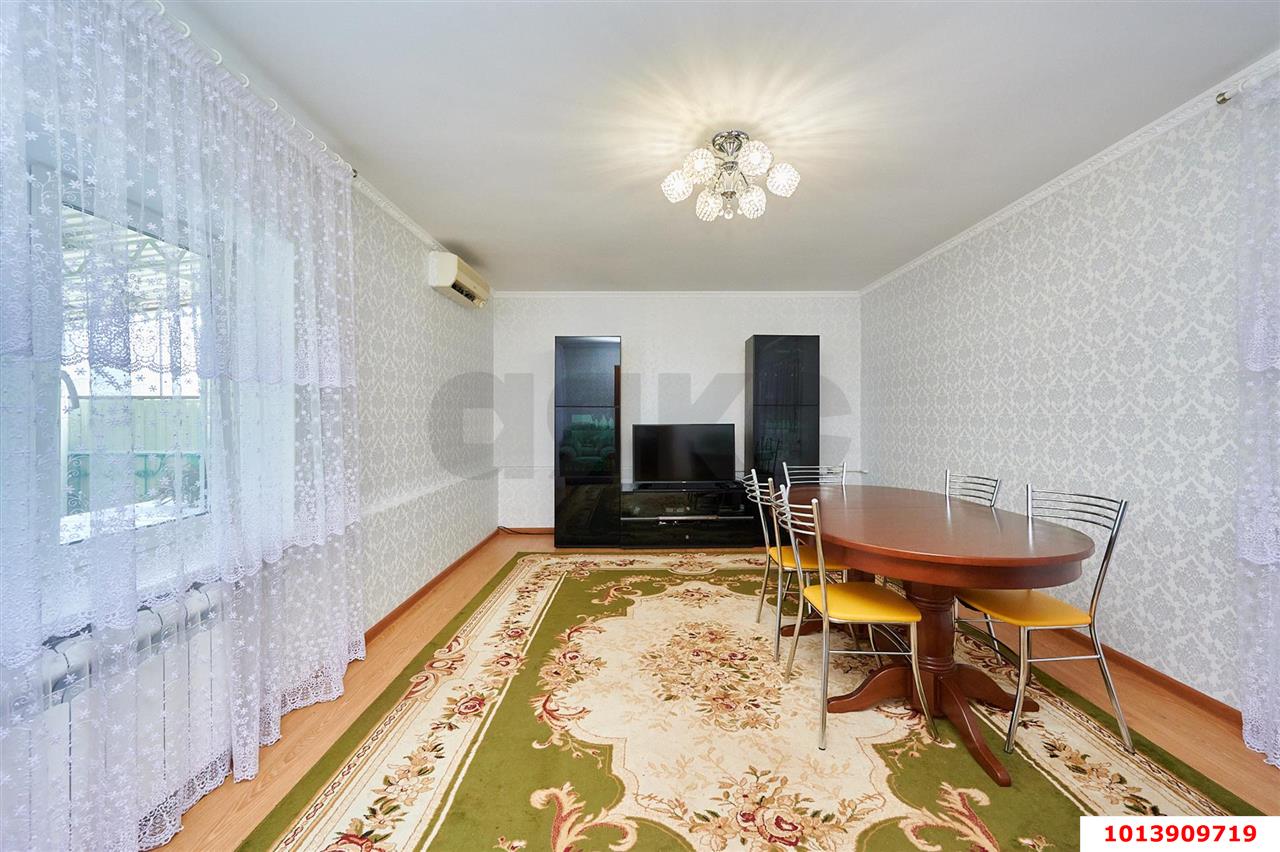 Фото №2: 3-комнатная квартира 80&nbsp;м², 1/2&nbsp;эт. - Берёзовый, Прикубанский внутригородской округ, п. Лекраспром, ул. Археолога Веселовского, 22/1