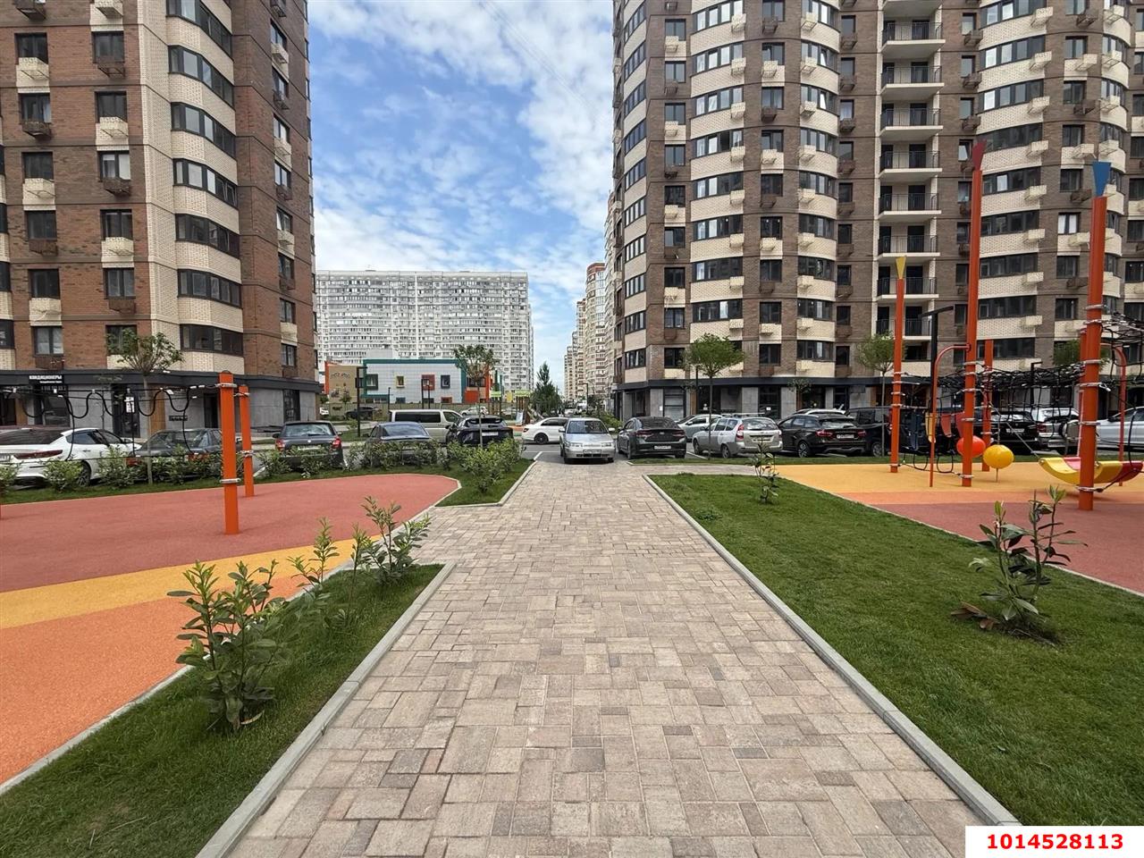 Фото №3: Торговое помещение 46&nbsp;м², 1/20&nbsp;эт. - Краснодар, Прикубанский внутригородской округ, имени Петра Метальникова, мкр. ЖК Лучший, ул. Ростовское шоссе, 30/7