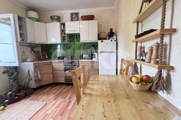 Фото №1: Часть дома 46 м² + 1 сот., 2 эт. - Горячий Ключ, мкр. Курортная Зона, ул. Свердлова