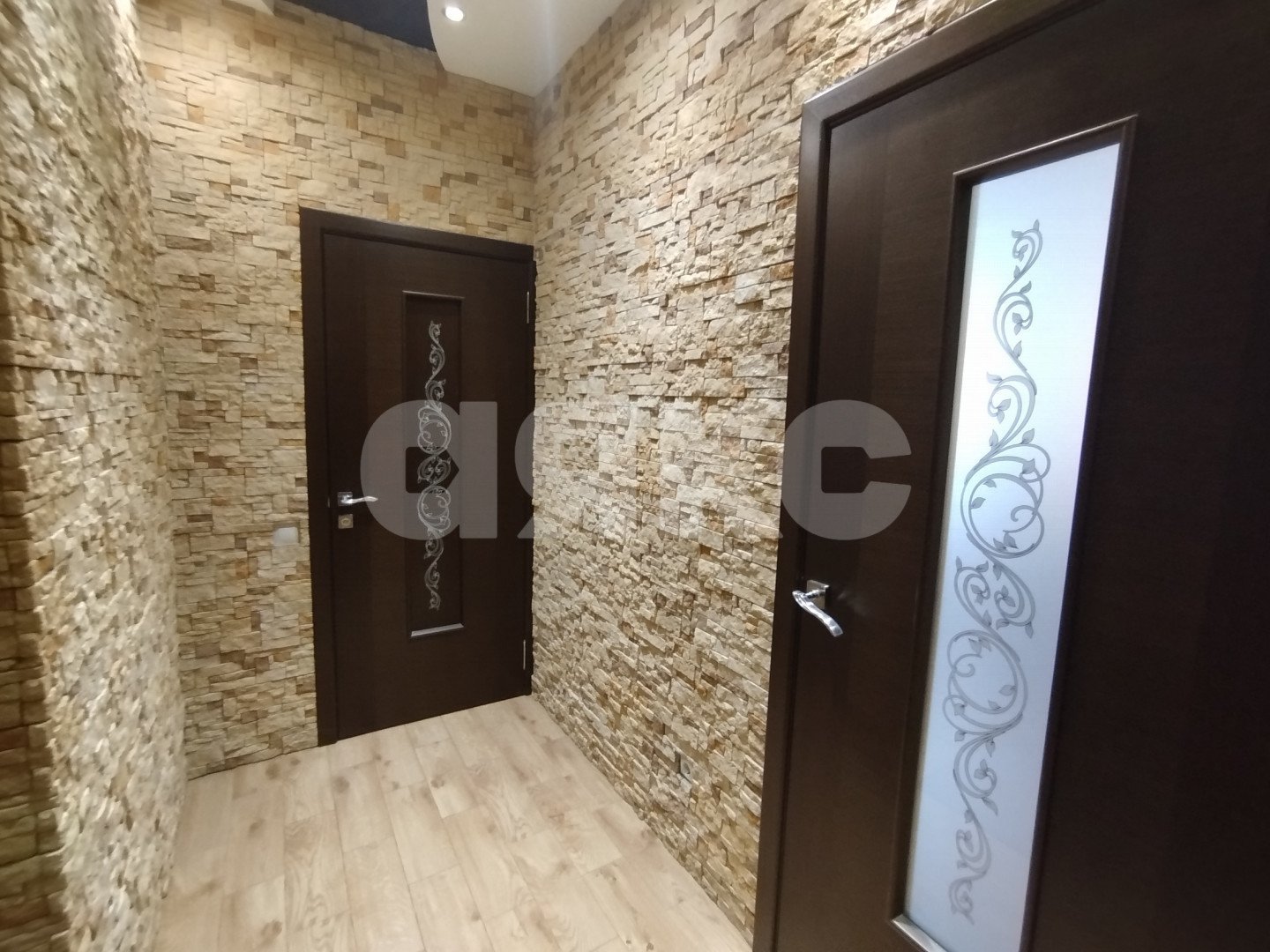 Фото №9: 2-комнатная квартира 51&nbsp;м², 3/3&nbsp;эт. - Горячий Ключ, мкр. Администрация, ул. Объездная, 1В