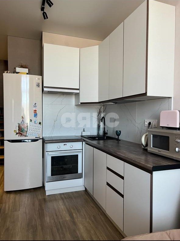 Фото №4: 2-комнатная квартира 58&nbsp;м², 5/6&nbsp;эт. - Сочи, Центральный, мкр. Заречный, ул. Вишнёвая, 18/3