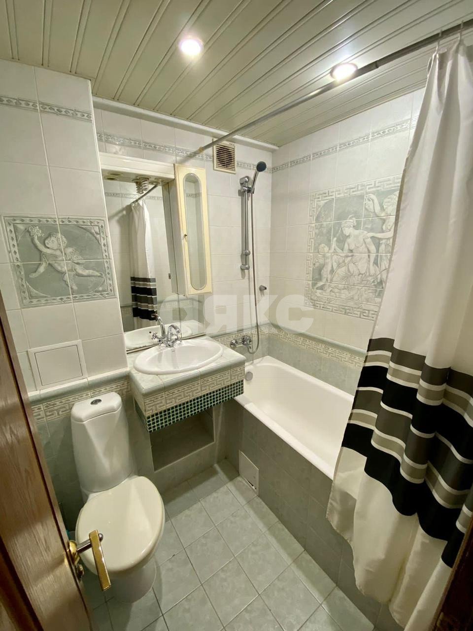 Фото №10: 2-комнатная квартира 36&nbsp;м², 3/5&nbsp;эт. - Сочи, Центральный, мкр. Заречный, ул. Макаренко, 24