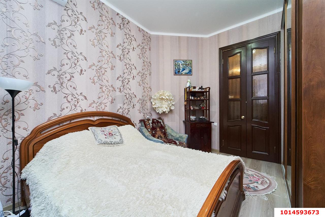 Фото №5: Дом 82&nbsp;м² + 1&nbsp;сот., 2&nbsp;эт. - Краснодар, Центральный внутригородской округ, мкр. Центральный, ул. Митрофана Седина, 46
