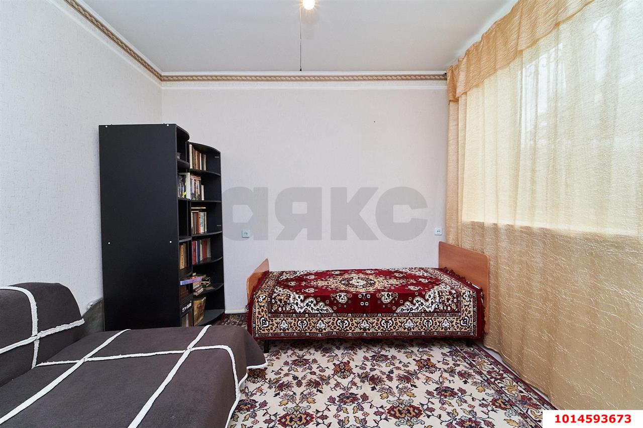 Фото №11: Дом 82&nbsp;м² + 1&nbsp;сот., 2&nbsp;эт. - Краснодар, Центральный внутригородской округ, мкр. Центральный, ул. Митрофана Седина, 46