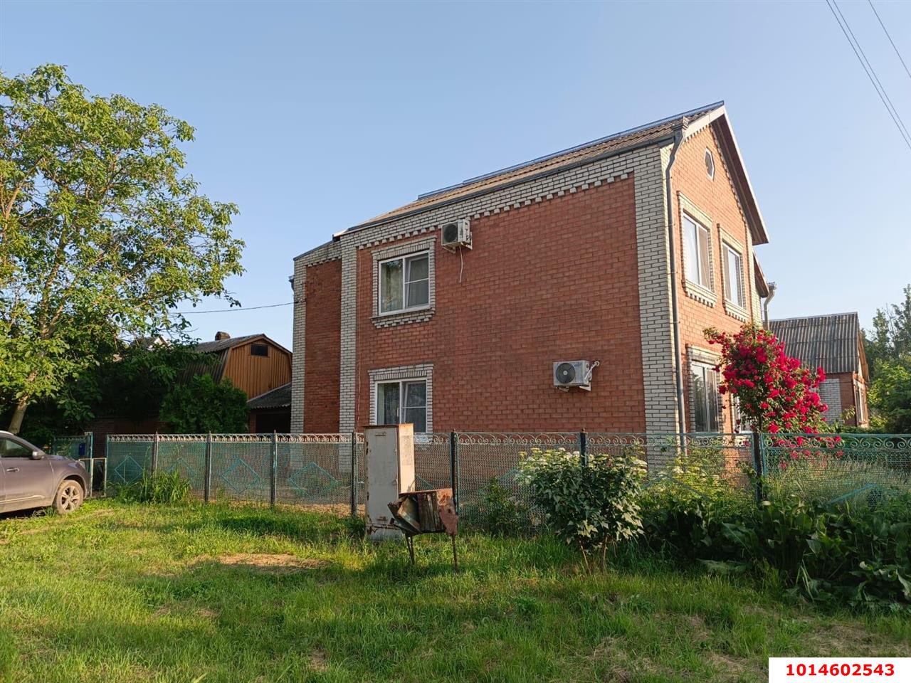 Фото №4: Дом 187&nbsp;м² + 10&nbsp;сот., 2&nbsp;эт. - Динская, ул. Суворова, 11