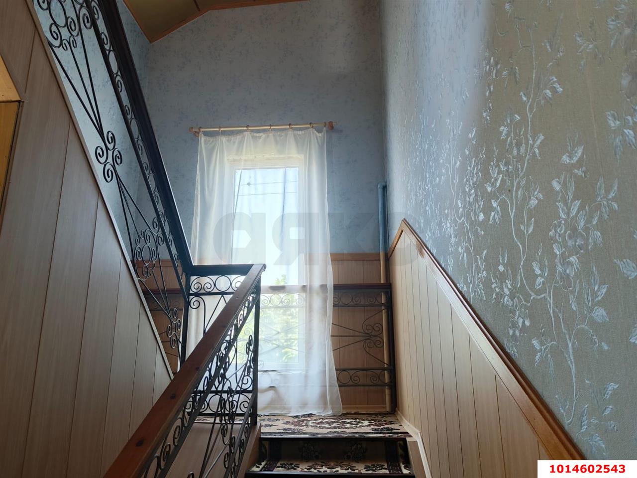 Фото №15: Дом 187&nbsp;м² + 10&nbsp;сот., 2&nbsp;эт. - Динская, ул. Суворова, 11