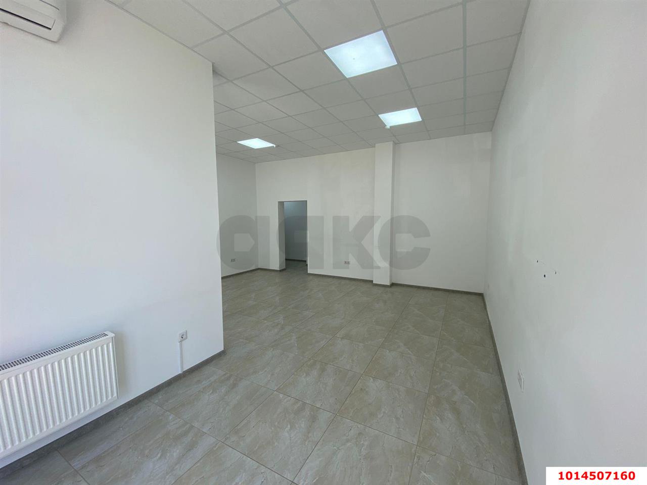 Фото №1: Торговое помещение 45&nbsp;м², 1/20&nbsp;эт. - Краснодар, Прикубанский внутригородской округ, мкр. Парк Победы, ул. Героя Пешкова, 14к3