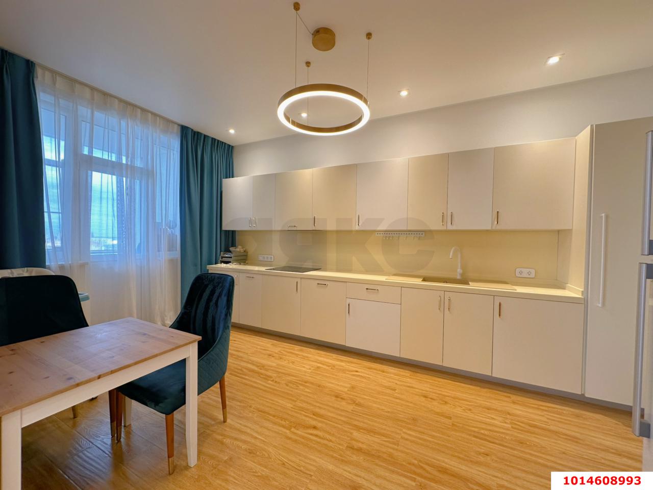 Фото №4: 3-комнатная квартира 130&nbsp;м², 21/22&nbsp;эт. - Краснодар, Центральный внутригородской округ, Завод Измерительных Приборов, мкр. ЖК Ривьера, ул. Московская, 57/1