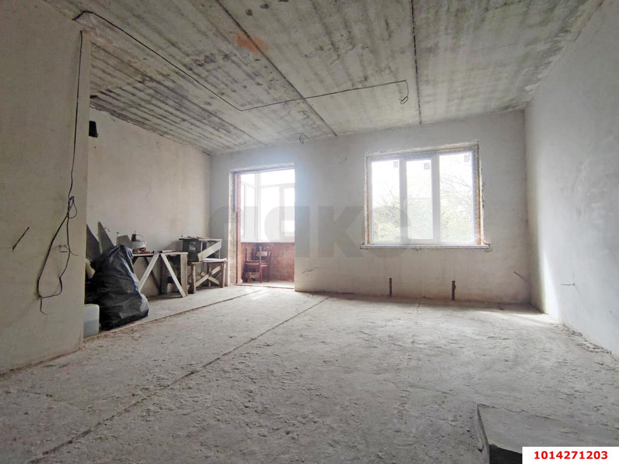 Фото №3: 2-комнатная квартира 72&nbsp;м², 1/4&nbsp;эт. - Краснодар, Карасунский внутригородской округ, ж/м Пашковский, ул. Карасунская, 257