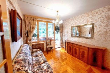 Фото №1: 2-комнатная квартира 48 м², 4/5 эт. - Сочи, р. Центральный, ул. Роз, 50