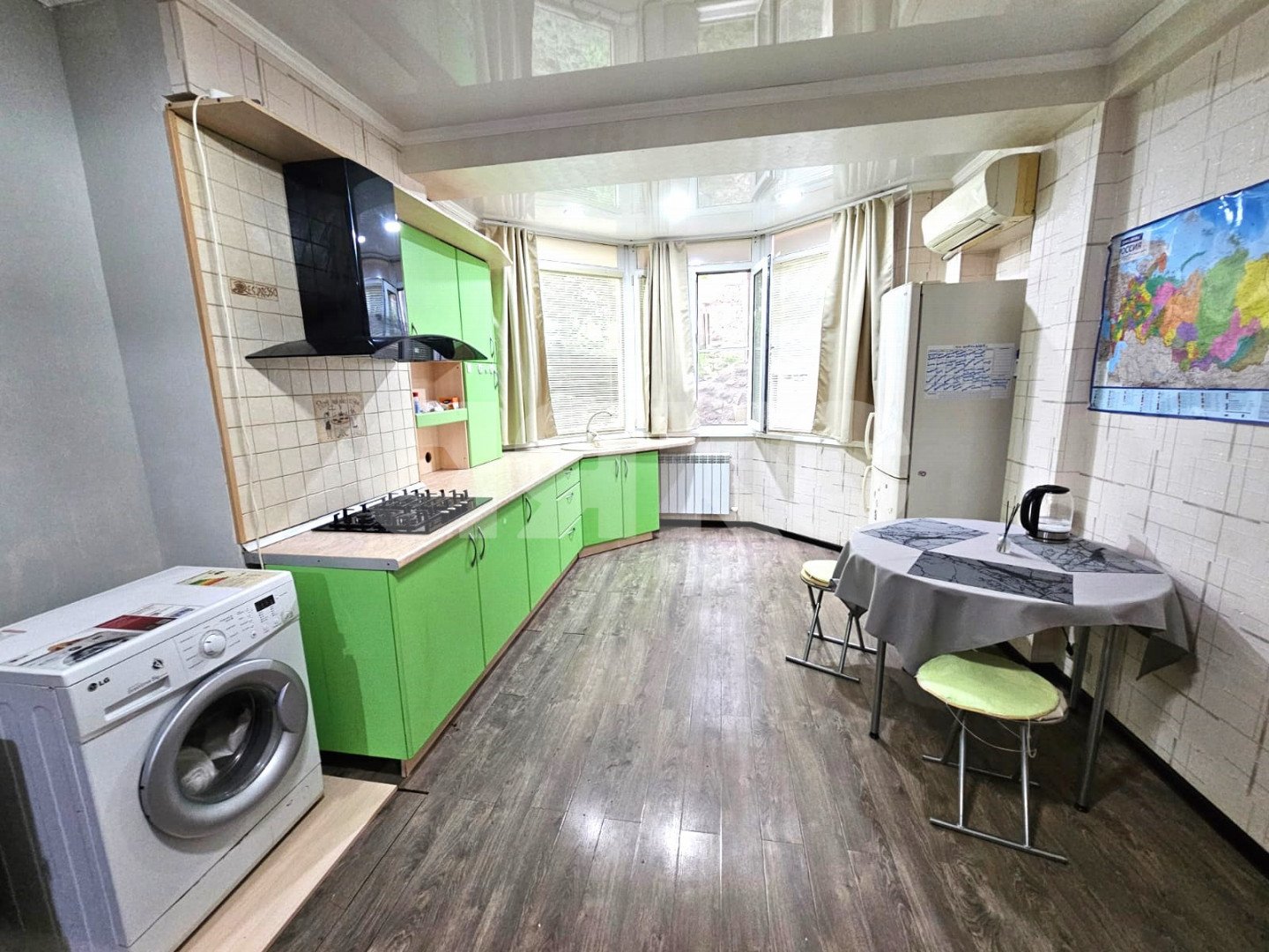 Фото №5: 2-комнатная квартира 55&nbsp;м², 2/7&nbsp;эт. - Сочи, Центральный, мкр. Новый Сочи, ул. Клубничная, 88