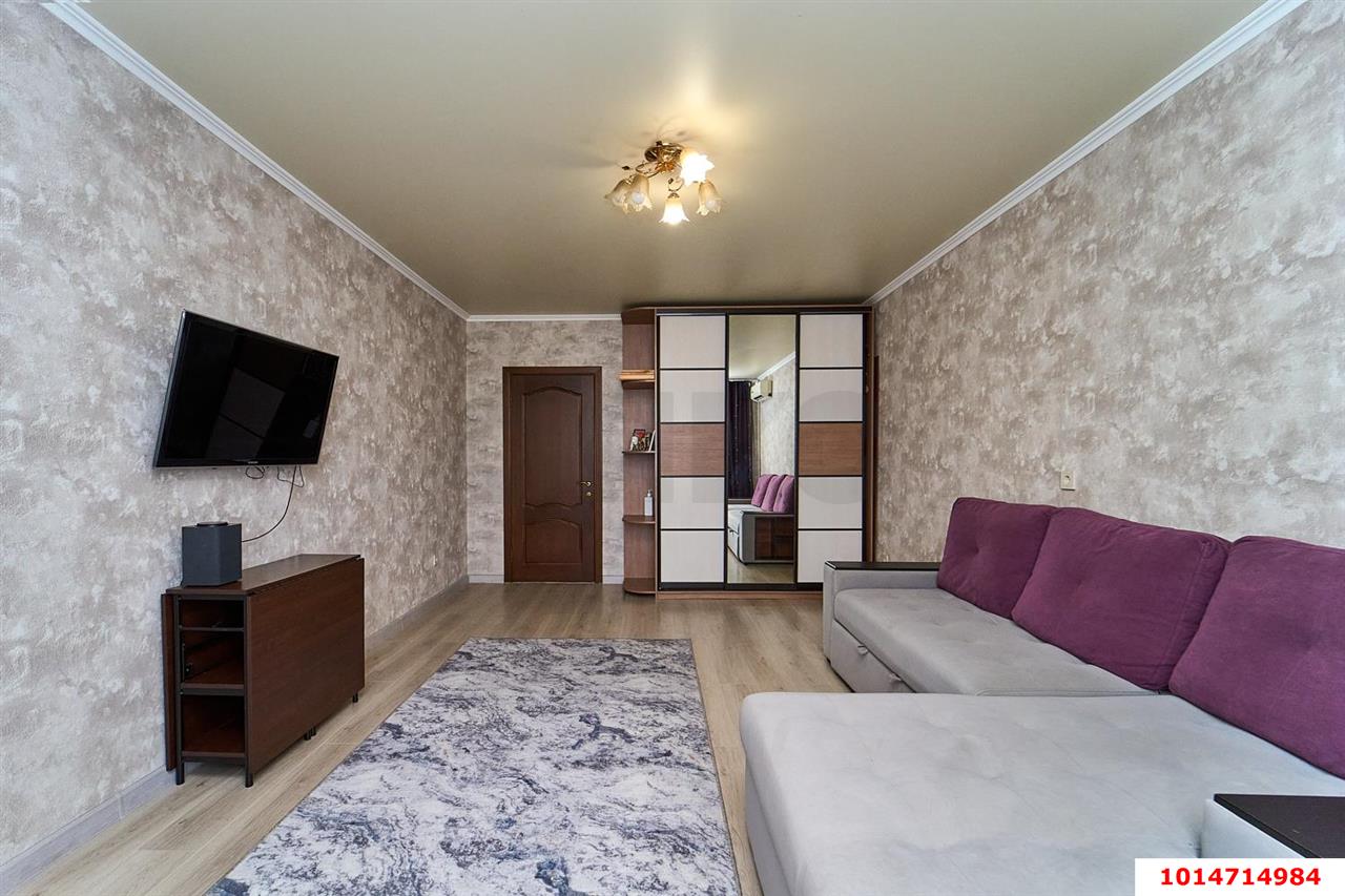 Фото №12: 2-комнатная квартира 70&nbsp;м², 4/6&nbsp;эт. - Краснодар, Прикубанский внутригородской округ, мкр. Музыкальный, ул. имени Ф.И. Шаляпина, 25