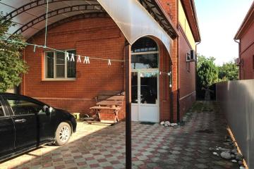Фото №1: Дом 166&nbsp;м², 3&nbsp;эт. - Елизаветинская, мкр. Прикубанский внутригородской округ, ул. Набережная, 65