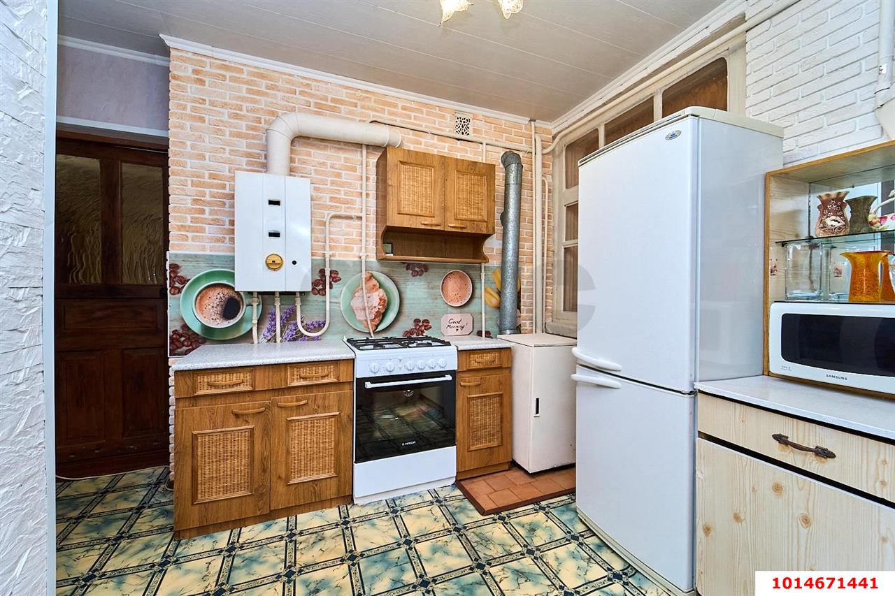 Фото №3: Часть дома 52&nbsp;м² + 1.5&nbsp;сот., 1&nbsp;эт. - Краснодар, Прикубанский внутригородской округ, мкр. Фестивальный, ул. Фестивальная, 10
