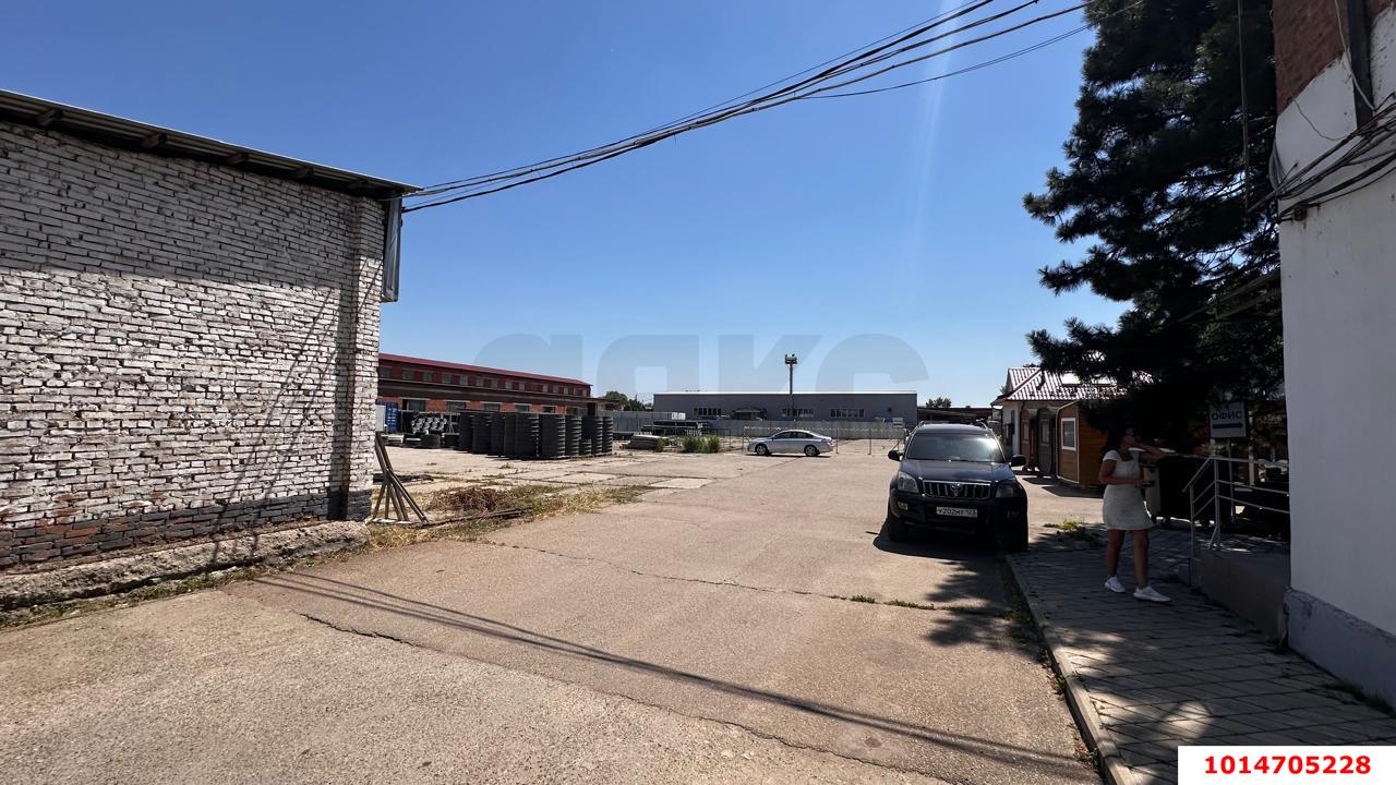 Фото №4: Коммерция 1100&nbsp;м², 1/1&nbsp;эт. - Новотитаровская