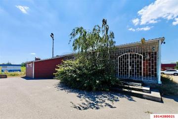 Фото №1: Отдельное здание 250 м², 1/1 эт. - Тлюстенхабль, ул. Джубгинское шоссе, 94