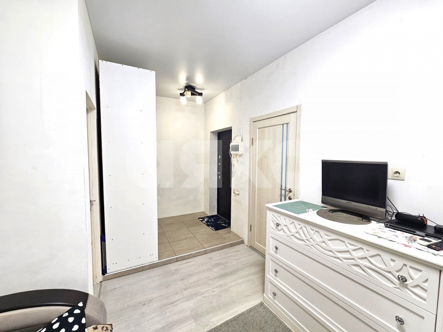 Фото №15: 3-комнатная квартира 51&nbsp;м², 1/8&nbsp;эт. - Сочи, Центральный, мкр. Заречный, ул. Голенева, 17/4