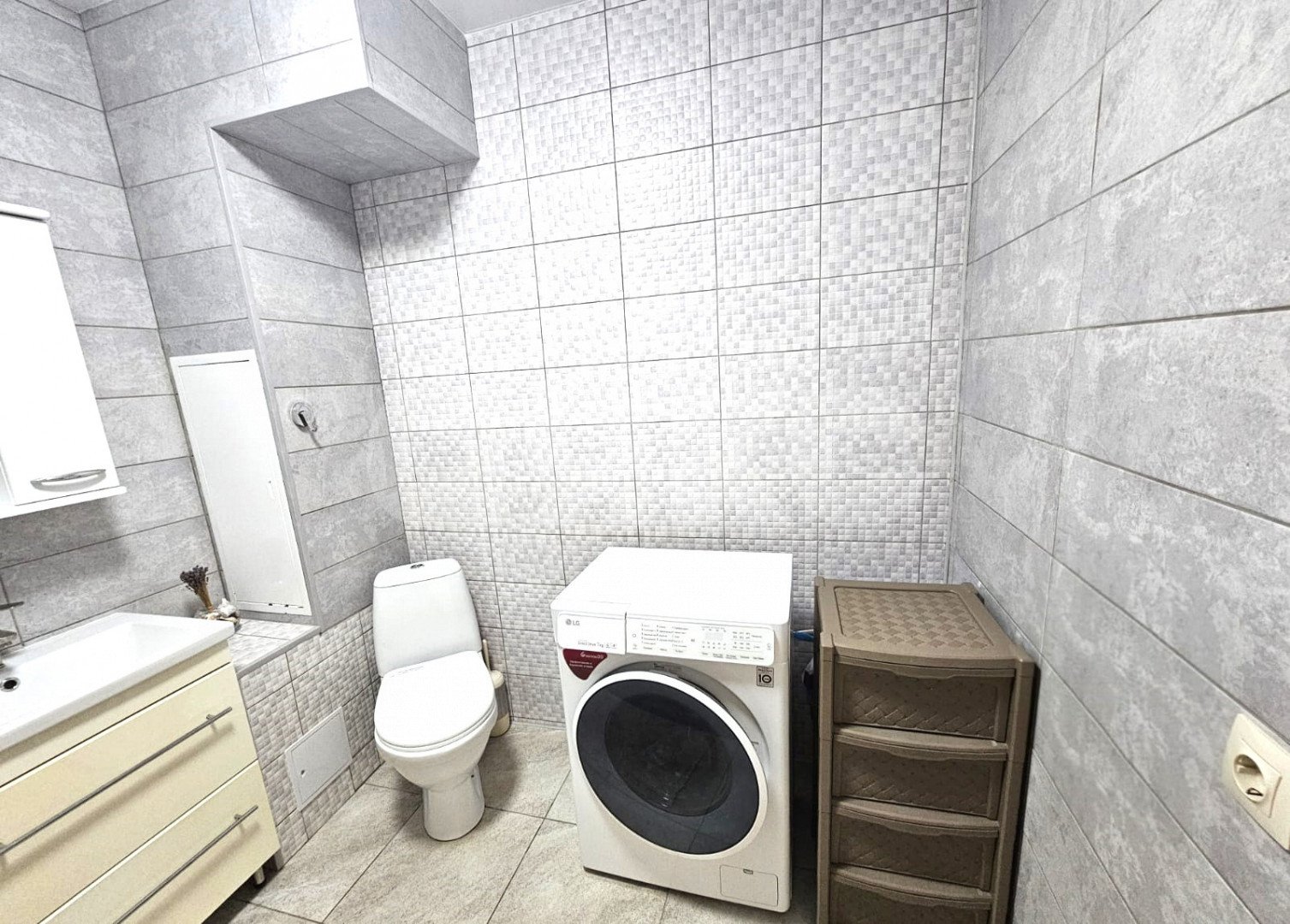Фото №12: 3-комнатная квартира 51&nbsp;м², 1/8&nbsp;эт. - Сочи, Центральный, мкр. Заречный, ул. Голенева, 17/4