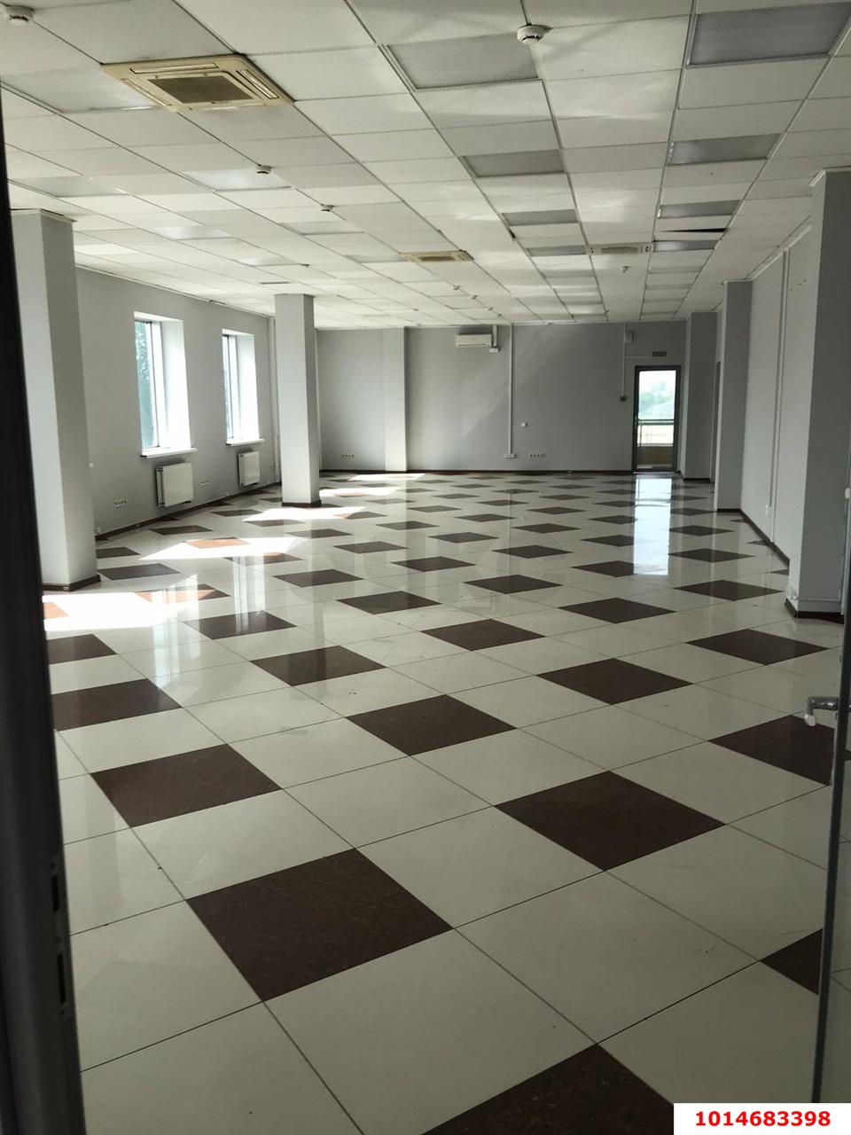 Фото №5: Торговое помещение 300&nbsp;м², 2/4&nbsp;эт. - Краснодар, Прикубанский внутригородской округ, мкр. 9-й километр, ул. имени Дзержинского, 80/1