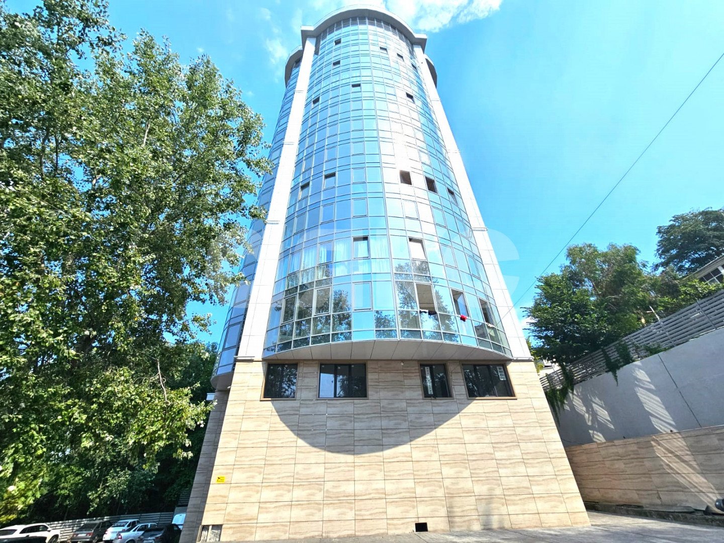 Фото №16: Студия 40&nbsp;м², 4/17&nbsp;эт. - Сочи, Хостинский, мкр. Бытха, ул. Ясногорская, 16А