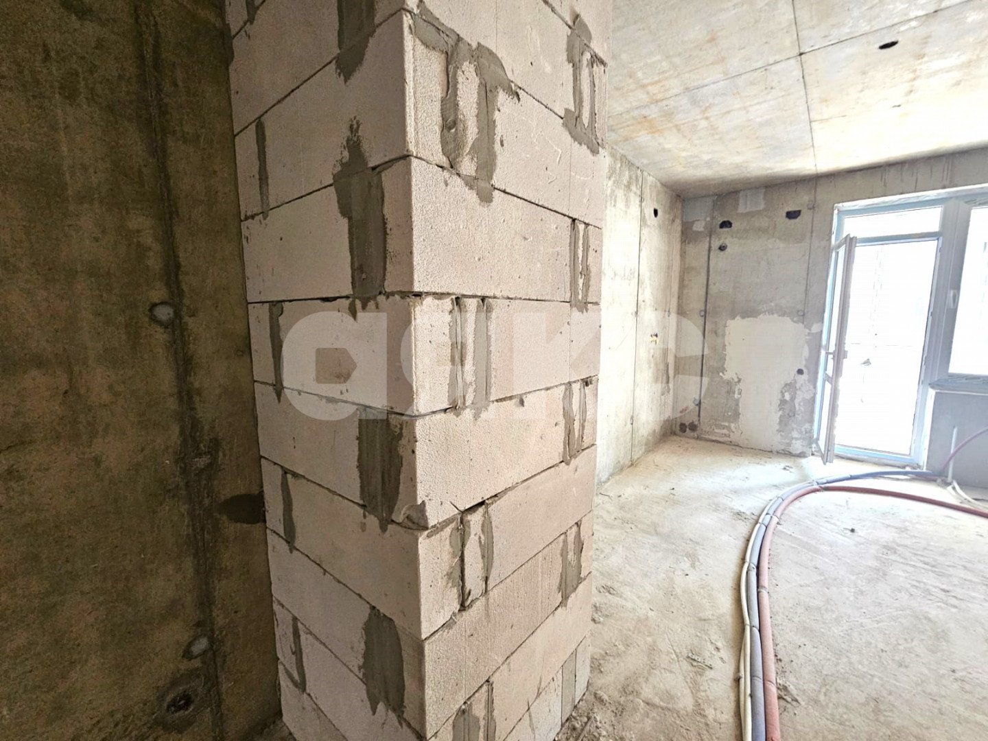 Фото №4: Студия 40&nbsp;м², 4/17&nbsp;эт. - Сочи, Хостинский, мкр. Бытха, ул. Ясногорская, 16А
