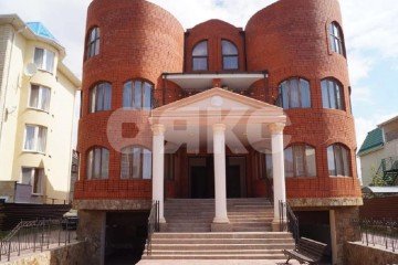 Фото №1: Коммерция 700 м², 3/3 эт. - Витязево, пер. Морской, 12