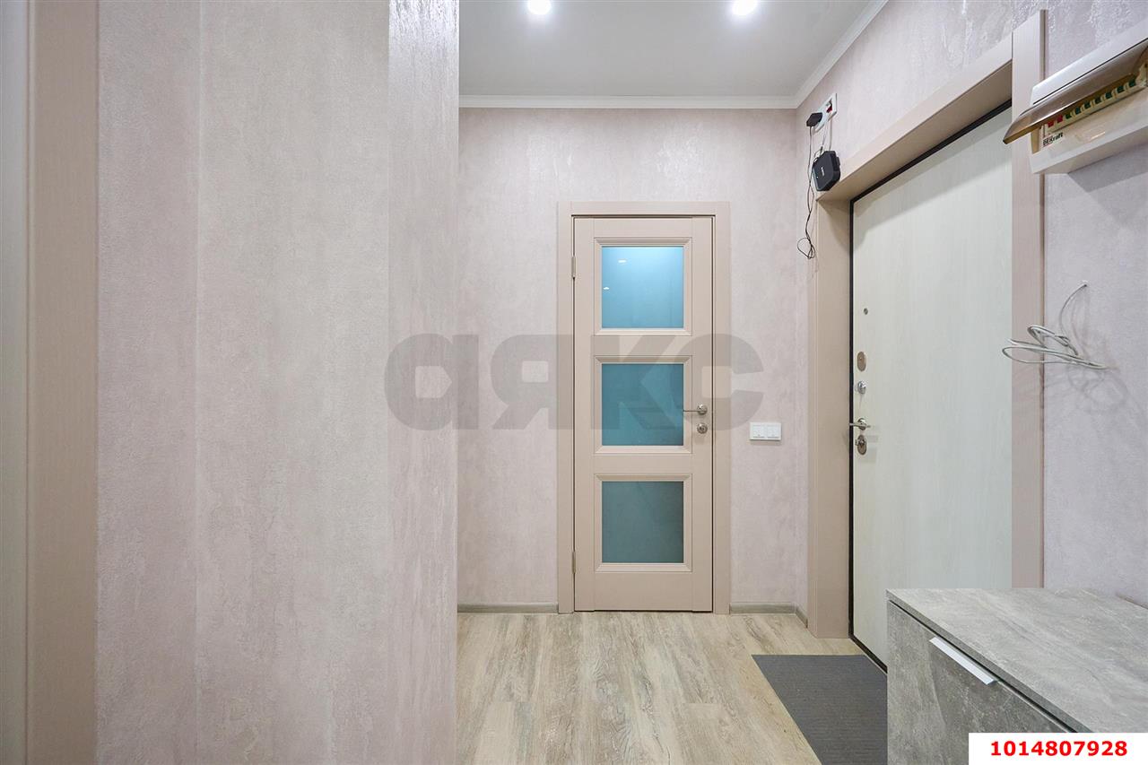 Фото №9: 1-комнатная квартира 50&nbsp;м², 2/16&nbsp;эт. - Краснодар, Западный внутригородской округ, мкр. ЖК Аврора, ул. имени Дзержинского, 95