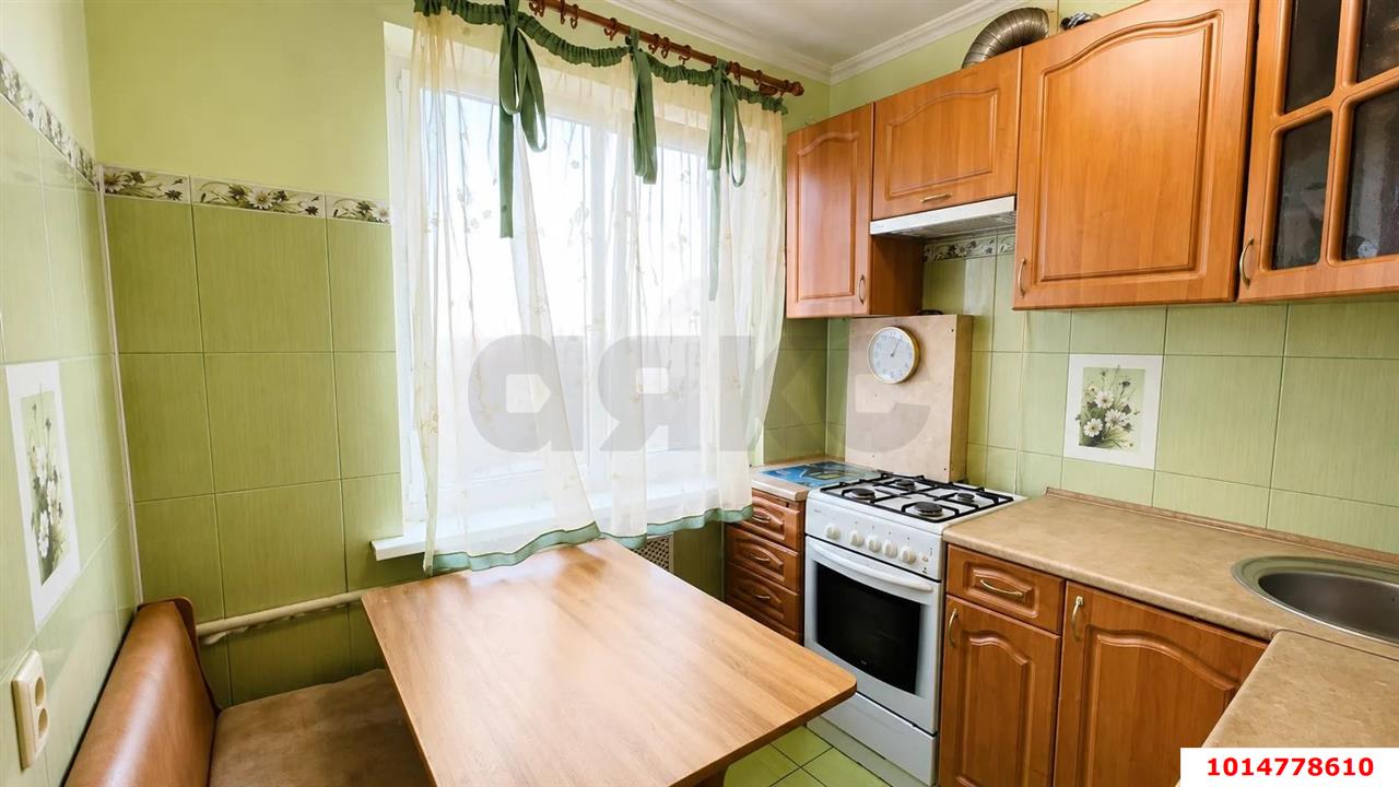 Фото №1: 2-комнатная квартира 44&nbsp;м², 5/5&nbsp;эт. - Берёзовый, Прикубанский внутригородской округ, п. Прогресс, ул. имени Профессора Малигонова, 22
