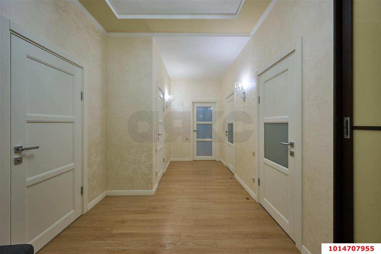 Фото №6: 3-комнатная квартира 105&nbsp;м², 15/22&nbsp;эт. - Краснодар, Западный внутригородской округ, мкр. Центральный, ул. Кубанская набережная, 37К10