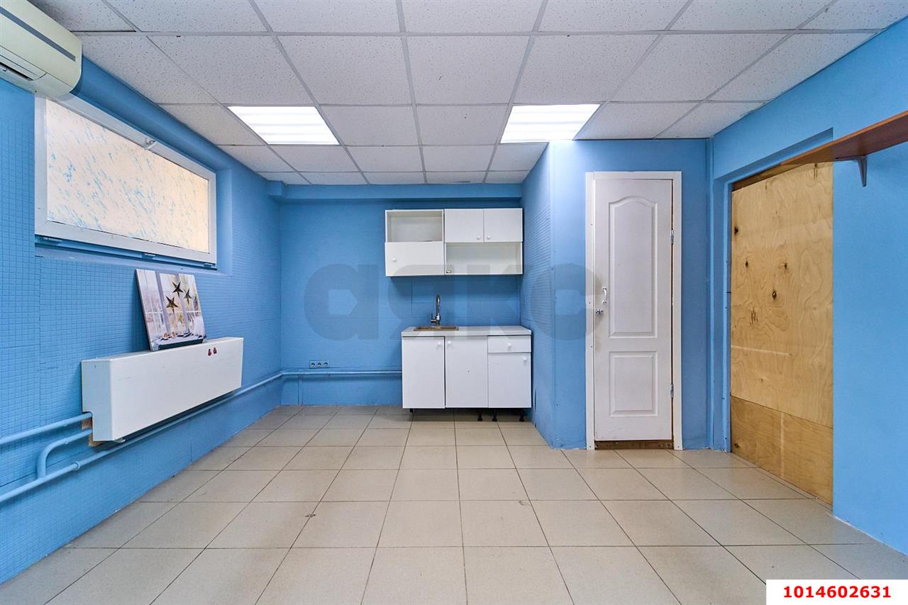 Фото №5: Торговое помещение 32&nbsp;м², 16&nbsp;эт. - Краснодар, Прикубанский внутригородской округ, мкр. Репино, пр-д Репина, 34
