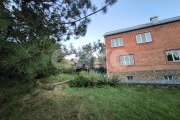Фото №1: Дом 398 м² + 14 сот., 4 эт. - Горячий Ключ, мкр. Городская Больница, ул. Изумрудная