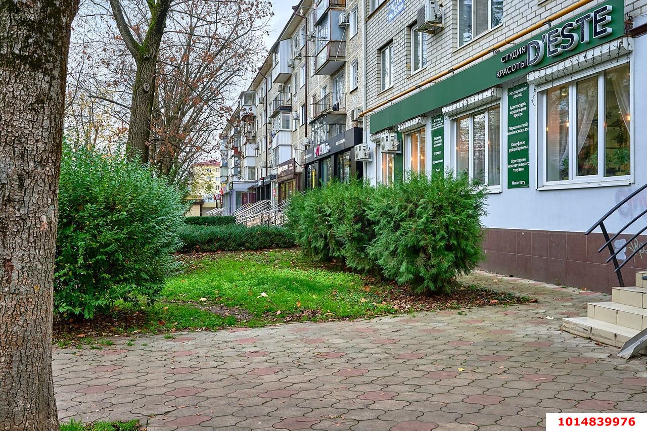 Фото №6: Торговое помещение 95&nbsp;м², 1/5&nbsp;эт. - Краснодар, Прикубанский внутригородской округ, мкр. Фестивальный, ул. Атарбекова, 28