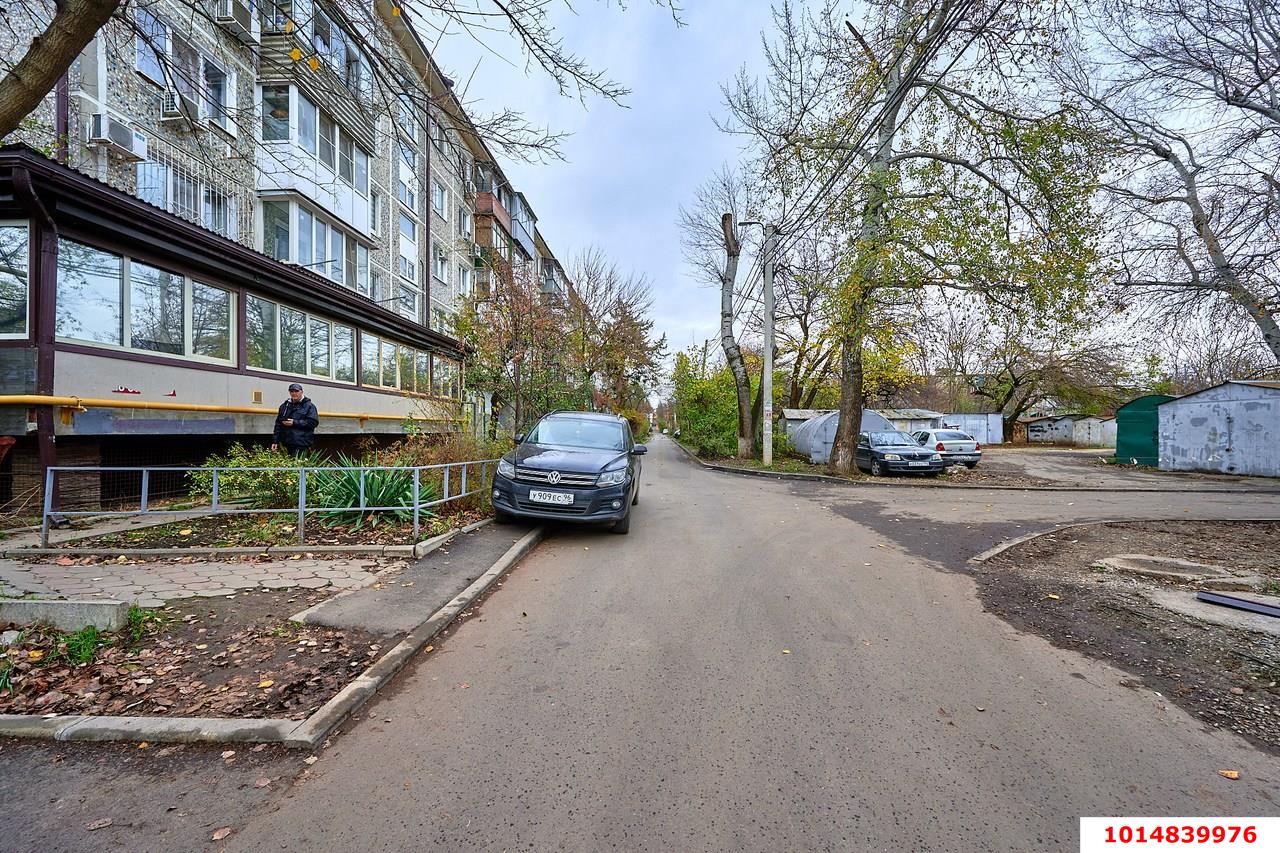 Фото №16: Торговое помещение 95&nbsp;м², 1/5&nbsp;эт. - Краснодар, Прикубанский внутригородской округ, мкр. Фестивальный, ул. Атарбекова, 28