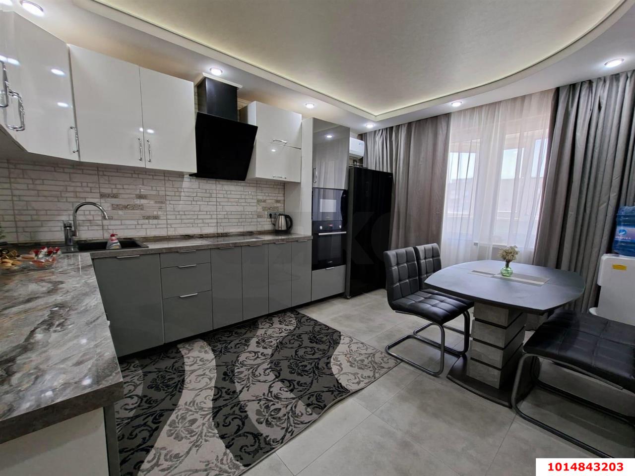 Фото №4: 2-комнатная квартира 80&nbsp;м², 7/16&nbsp;эт. - Краснодар, Прикубанский внутригородской округ, мкр. Завод Измерительных Приборов, ул. имени 40-летия Победы, 33/8