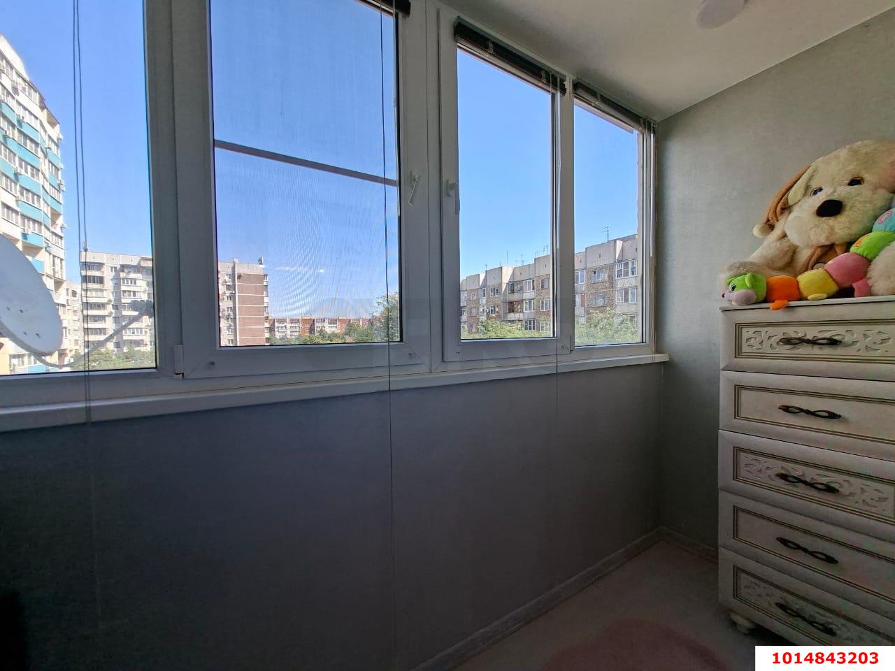 Фото №11: 2-комнатная квартира 80&nbsp;м², 7/16&nbsp;эт. - Краснодар, Прикубанский внутригородской округ, мкр. Завод Измерительных Приборов, ул. имени 40-летия Победы, 33/8