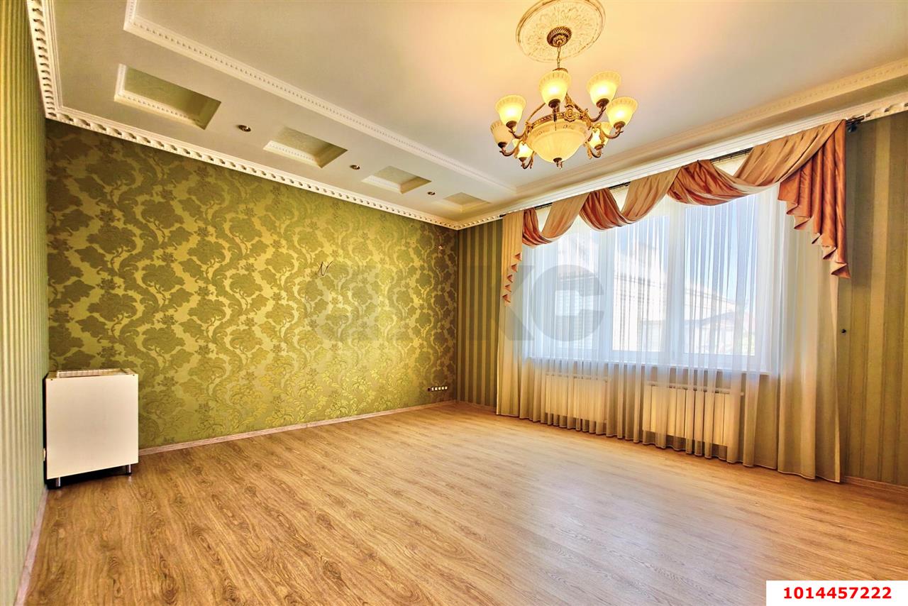 Фото №17: Дом 400&nbsp;м² + 6&nbsp;сот., 3&nbsp;эт. - Краснодар, Западный внутригородской округ, мкр. Фестивальный, ул. Михаила Власова, 53