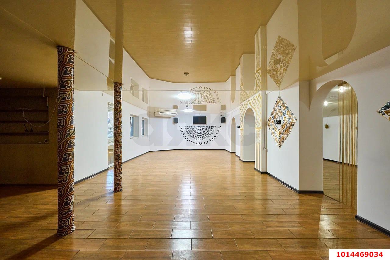 Фото №7: Отдельное здание 140&nbsp;м², 1/1&nbsp;эт. - Краснодар, Западный внутригородской округ, мкр. Юбилейный, пр-кт Чекистов, 17Ж