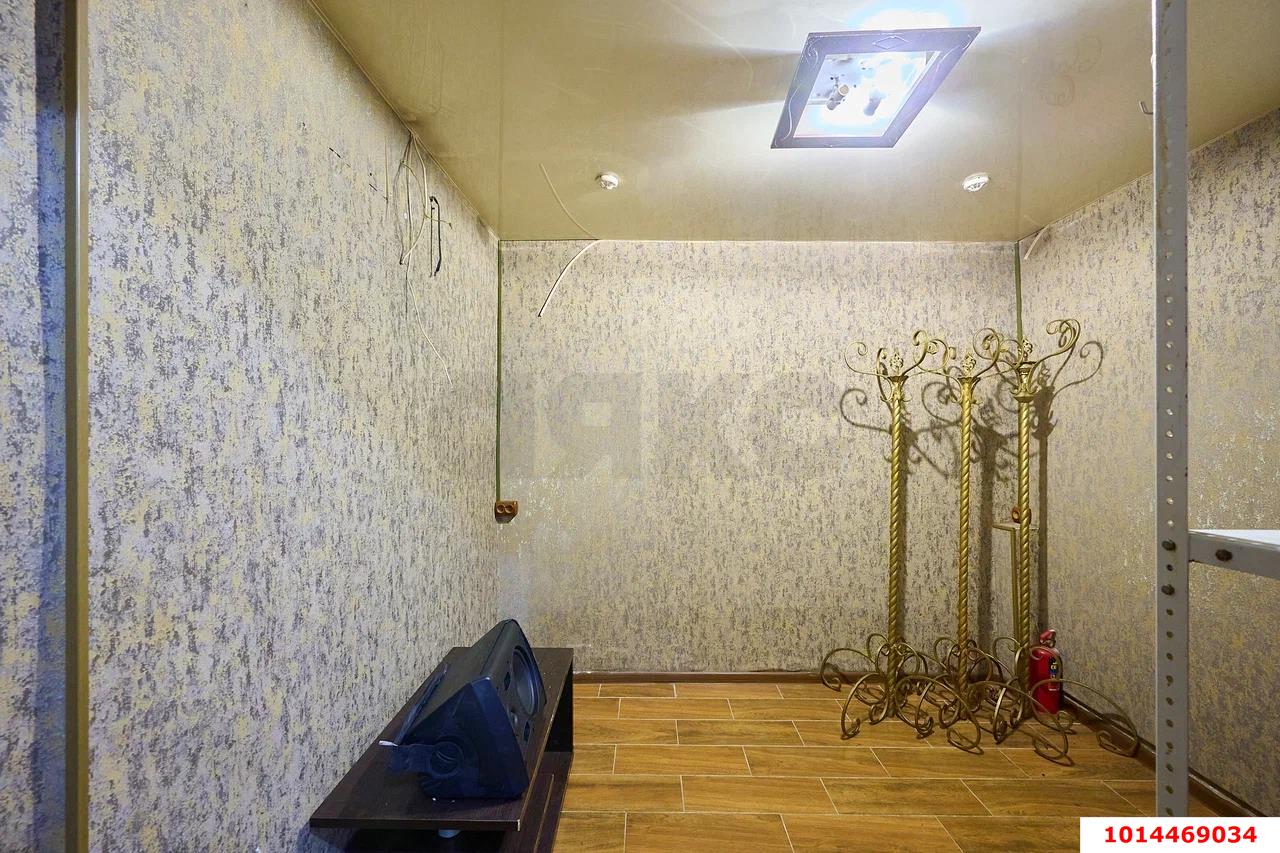 Фото №3: Отдельное здание 140&nbsp;м², 1/1&nbsp;эт. - Краснодар, Западный внутригородской округ, мкр. Юбилейный, пр-кт Чекистов, 17Ж