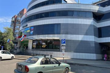 Фото №1: Торговое помещение 800&nbsp;м², 2/9&nbsp;эт. - Краснодар, мкр. Дубинка, ул. Ставропольская, 174/1