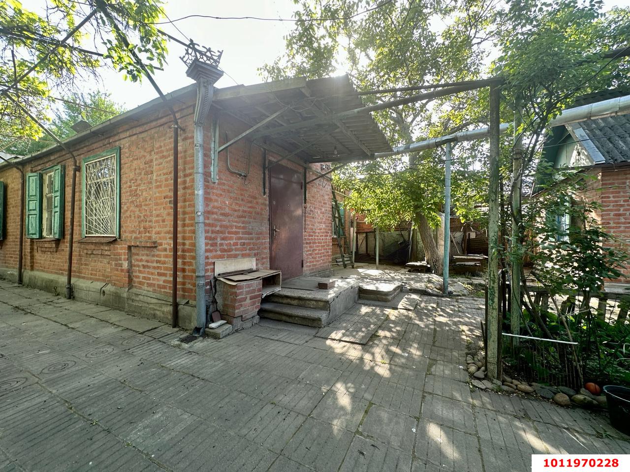 Фото №1: Дом 58&nbsp;м² + 5&nbsp;сот., 1&nbsp;эт. - Краснодар, Прикубанский внутригородской округ, мкр. 9-й километр, ул. Лазурная, 10