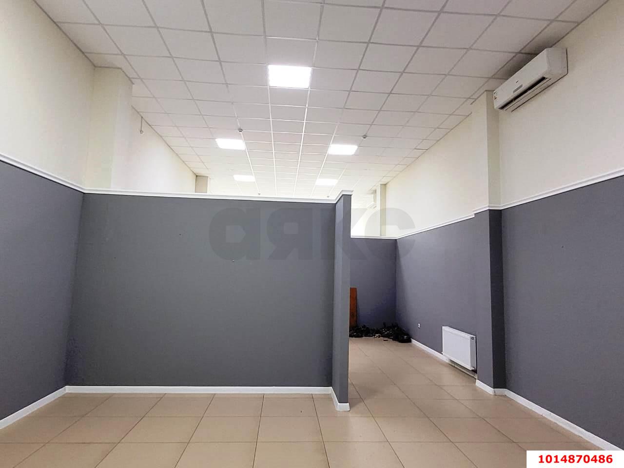 Фото №7: Торговое помещение 250&nbsp;м², 1/2&nbsp;эт. - Краснодар, Прикубанский внутригородской округ, Калинино, мкр. Завод Радиоизмерительных Приборов, ул. Российская, 418