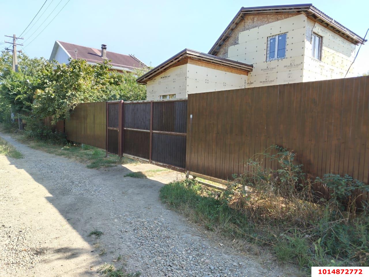 Фото №1: Дом 70&nbsp;м² + 4&nbsp;сот., 2&nbsp;эт. - Октябрьский, Прикубанский внутригородской округ, мкр. СНТ Компрессорщик, ул. Зелёная